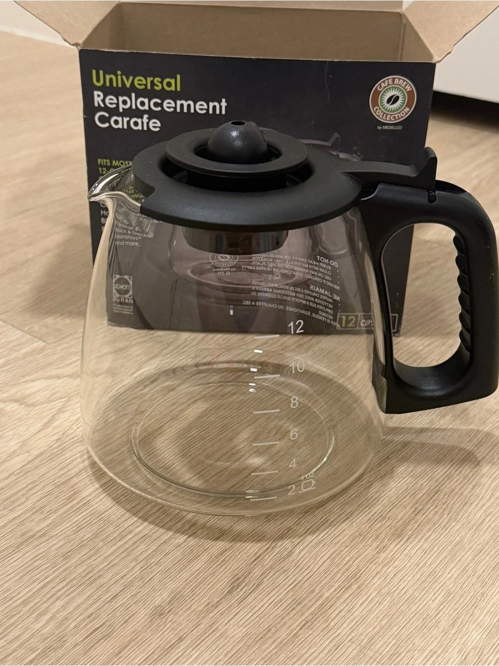 Café Brew Universal Replacement 12 cup Coffee Carafe Glass and Black New in Box